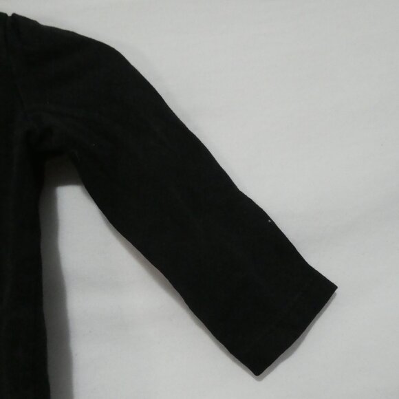 Unbranded | 12 months | Black Snowflake Heart Graphic Print Long Sleeve Top - Picture 6 of 13